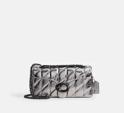 COACH 專櫃 Tabby 肩背包 26（絎縫款）