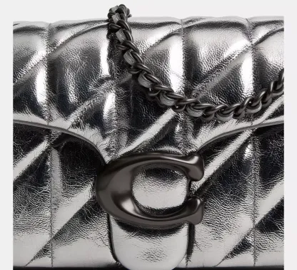 COACH 專櫃 Tabby 肩背包 26（絎縫款）