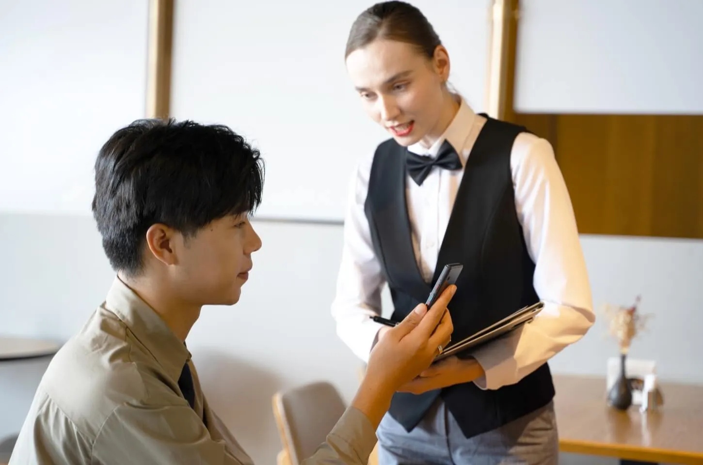 iFLYTEK Smart Translator