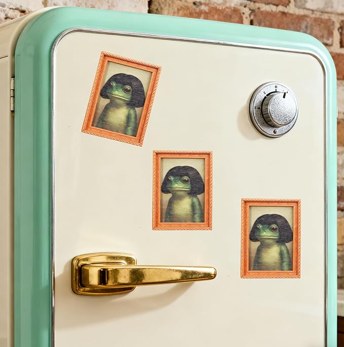 🐸Funny Frog Magnet - 🎄Mini Fridge Magnet with Green Frog & Haircut