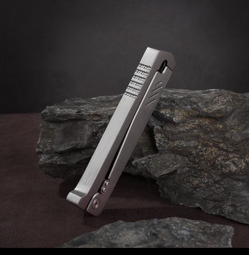 Carrot knife gravity knife