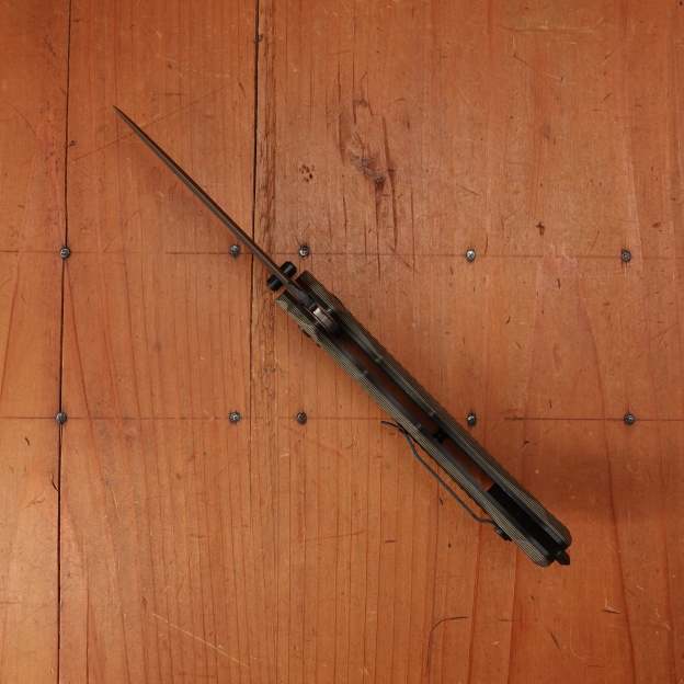 BM 865BK-01 Mini Bedlam Scimitar CPM-S90V AXIS Lock Black/Coyote/OD Handle