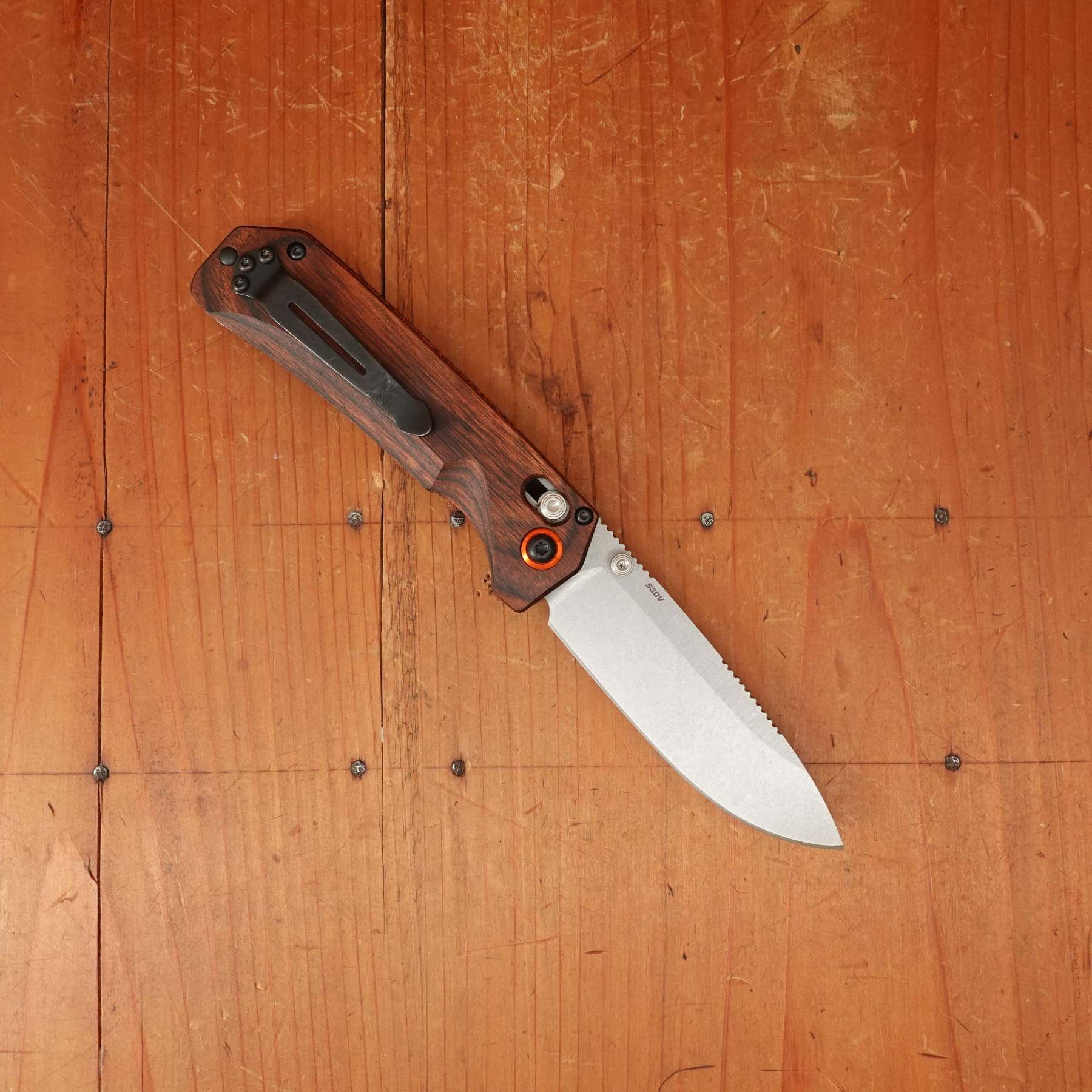 BM 15062 Grizzly Creek Drop-point S30V Stainless Steel Stabilized Wood