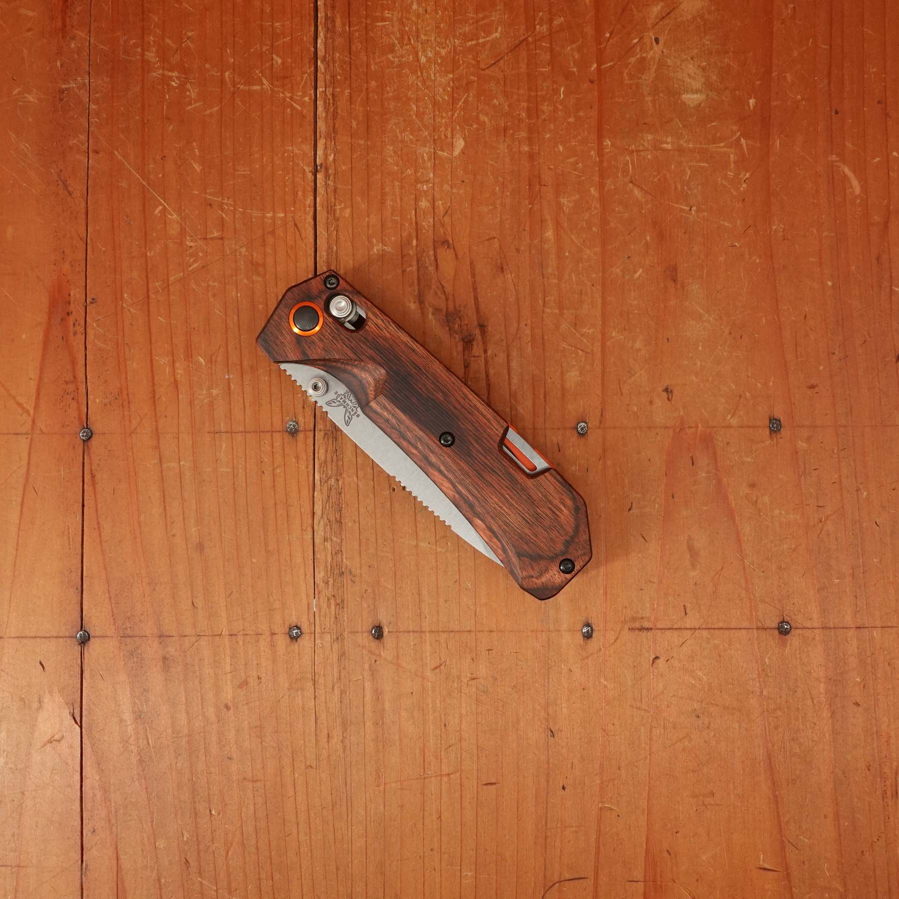 BM 15062 Grizzly Creek Drop-point S30V Stainless Steel Stabilized Wood