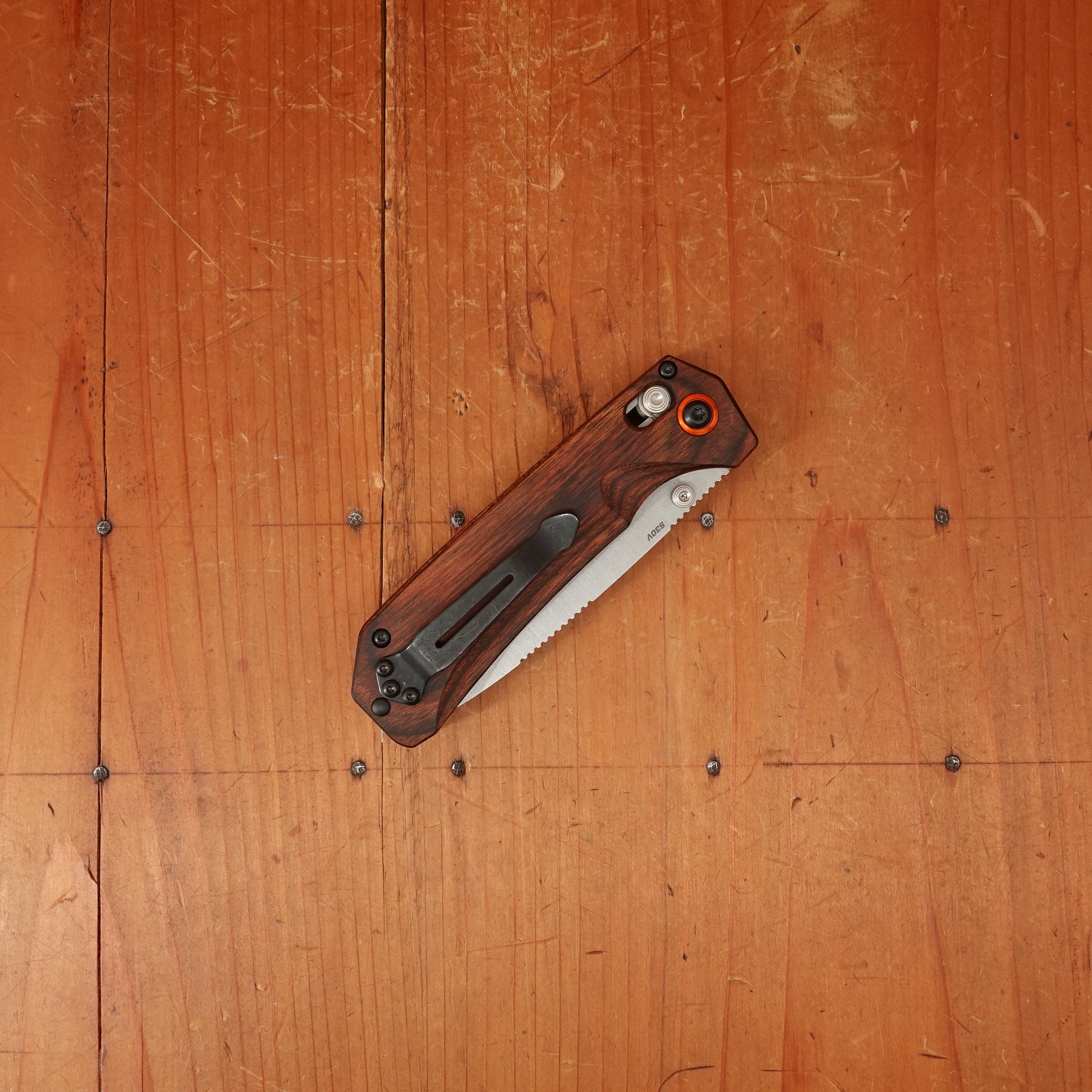 BM 15062 Grizzly Creek Drop-point S30V Stainless Steel Stabilized Wood