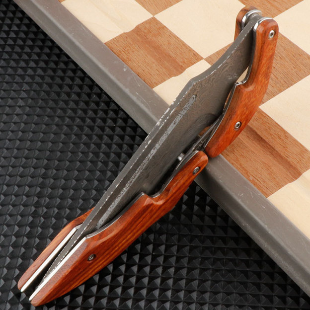 🌟 2026 Holiday Special Price 🔥Mechanical Armor Magic Folding Knife