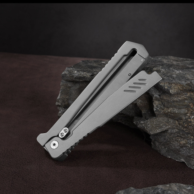 Carrot knife gravity knife