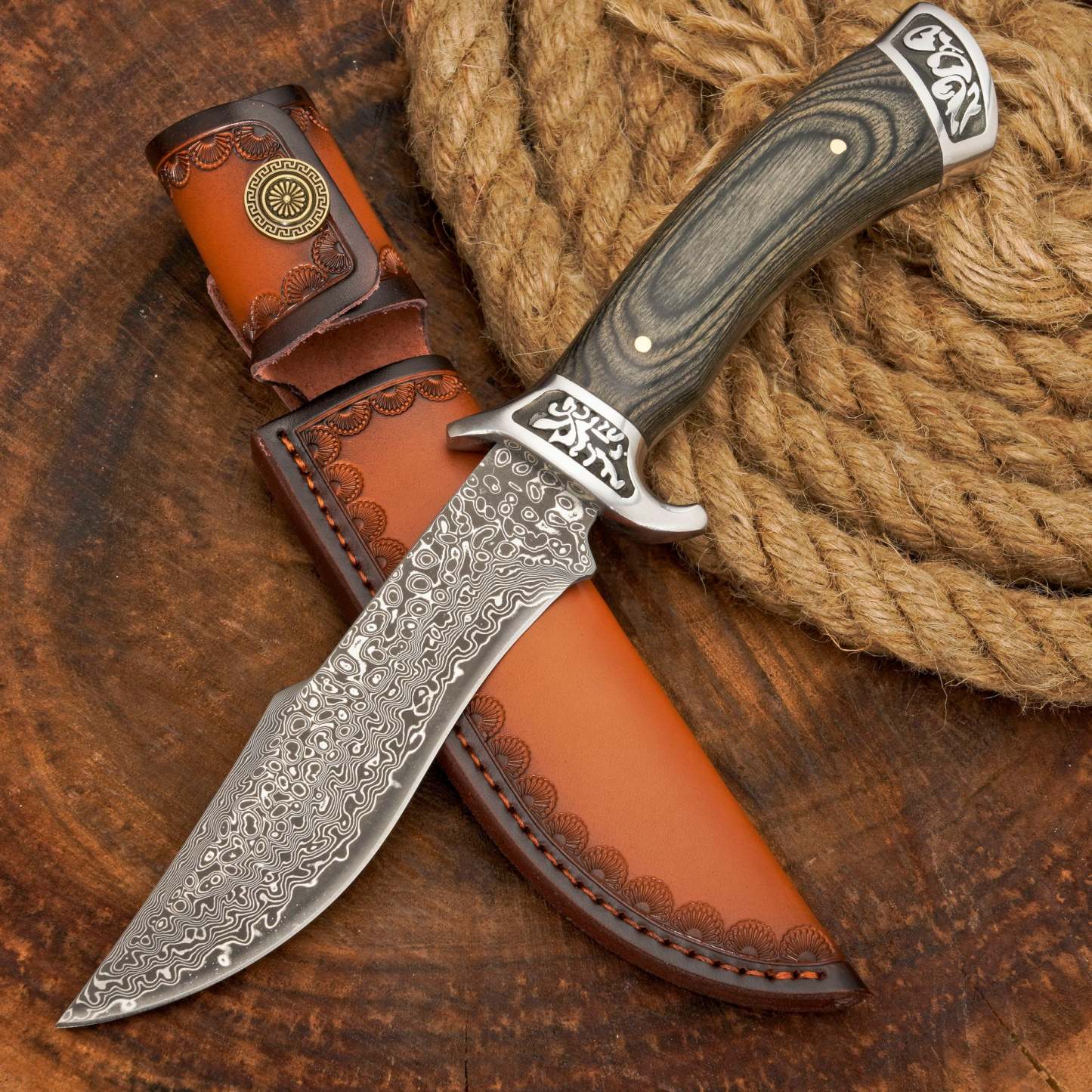 🪓 Hand-Forged Damascus Steel Hunting Knife