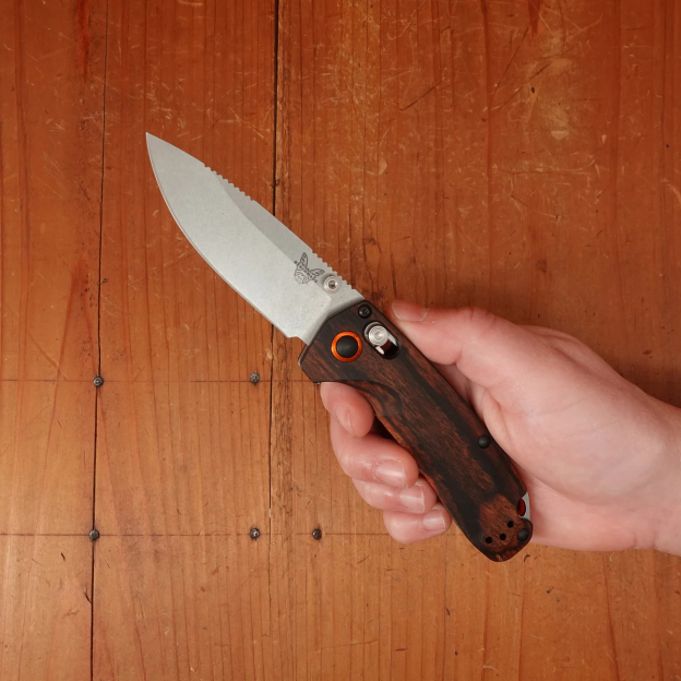 🦋BM 15032 North Fork Drop-Point S30V Stabilized Wood Handle