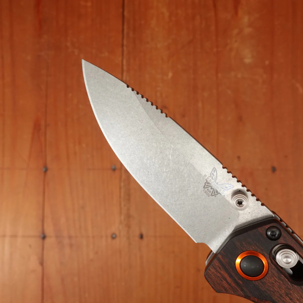 🦋BM 15032 North Fork Drop-Point S30V Stabilized Wood Handle