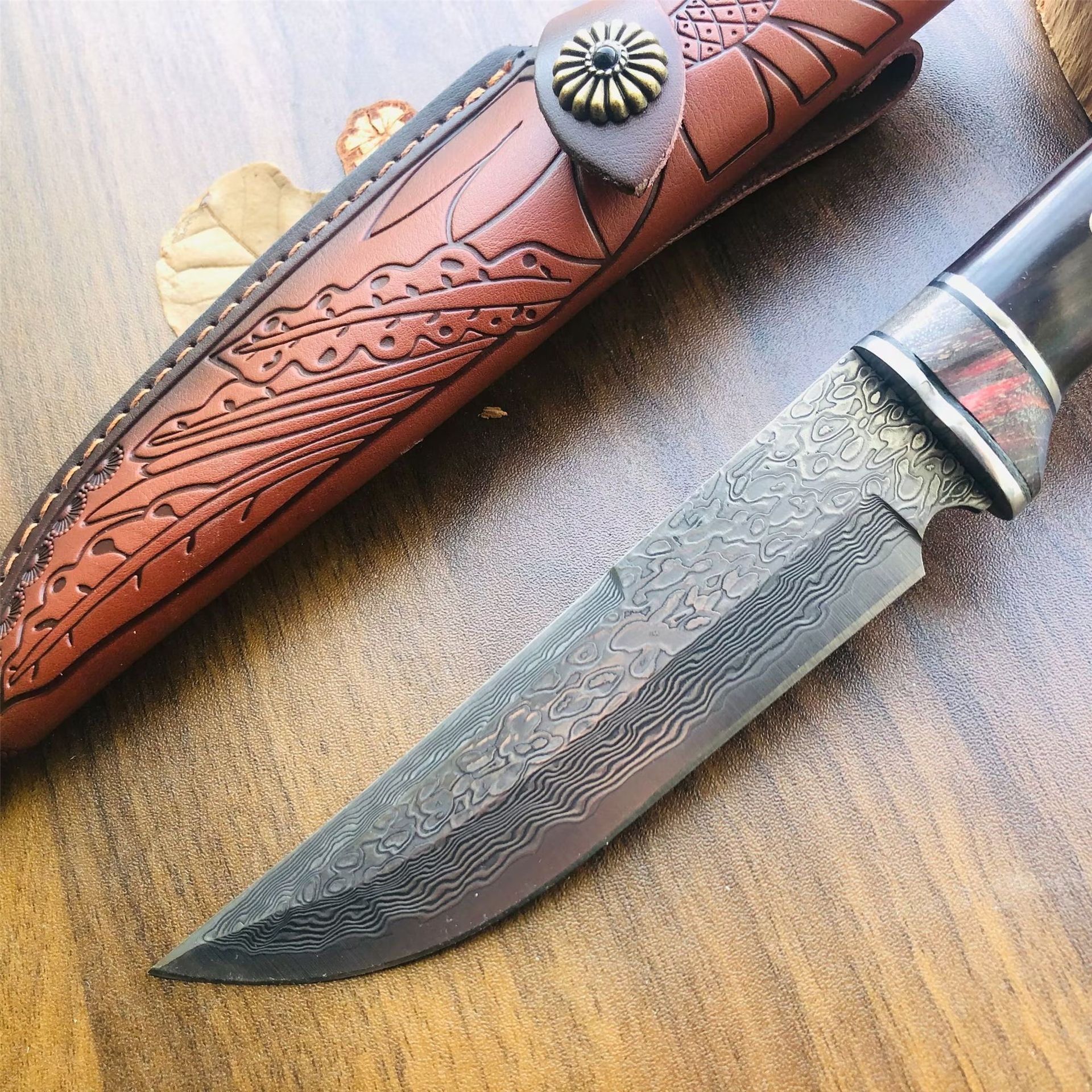 ⏰Limited Time 49% OFF🐺 Handmade Damascus Hunting Knife