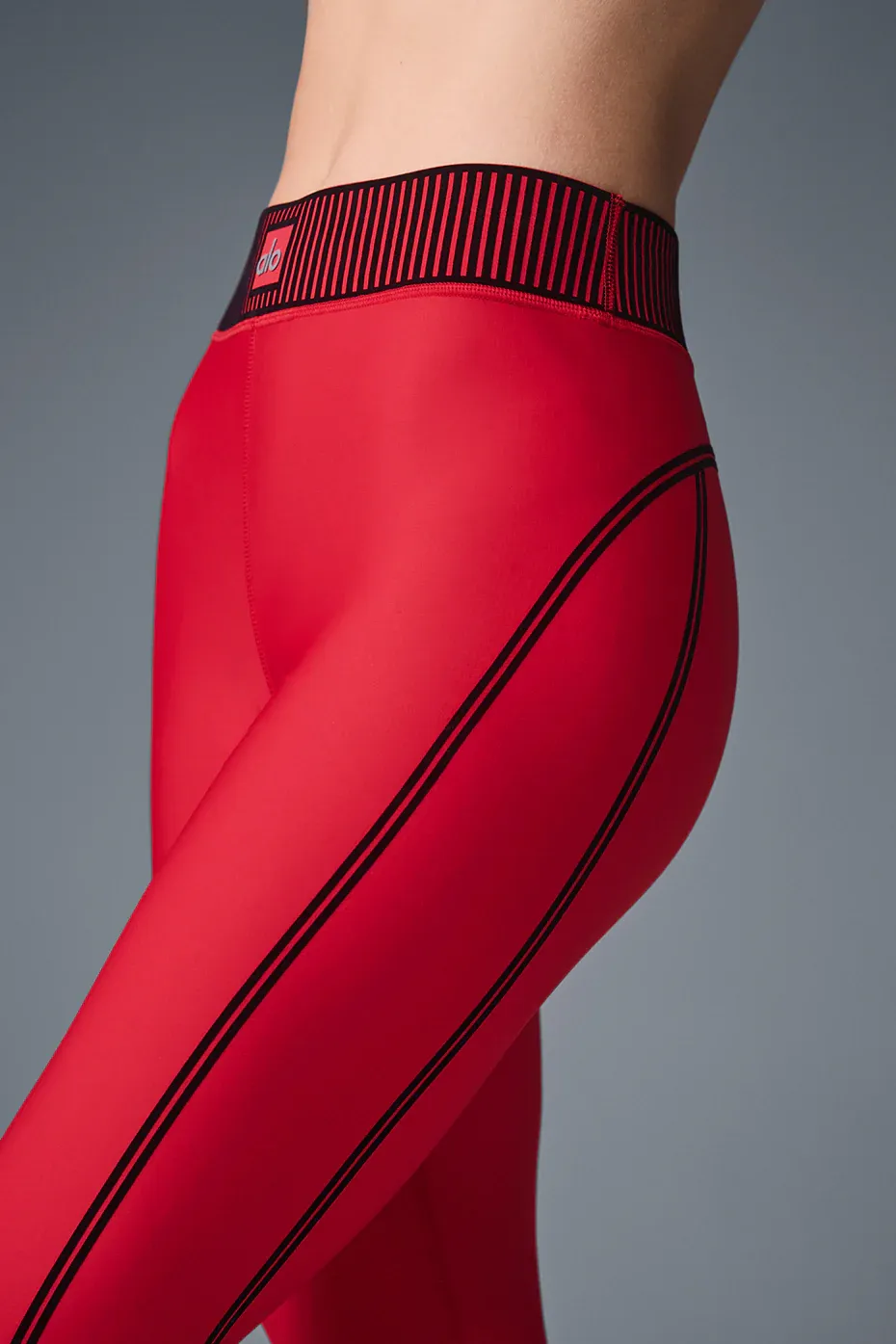 Airlift High-Waist 7/8 Line Up Legging