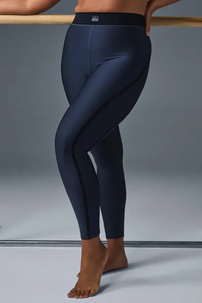 Airlift High-Waist 7/8 Line Up Legging