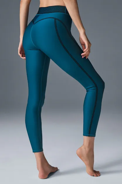 Airlift High-Waist 7/8 Line Up Legging