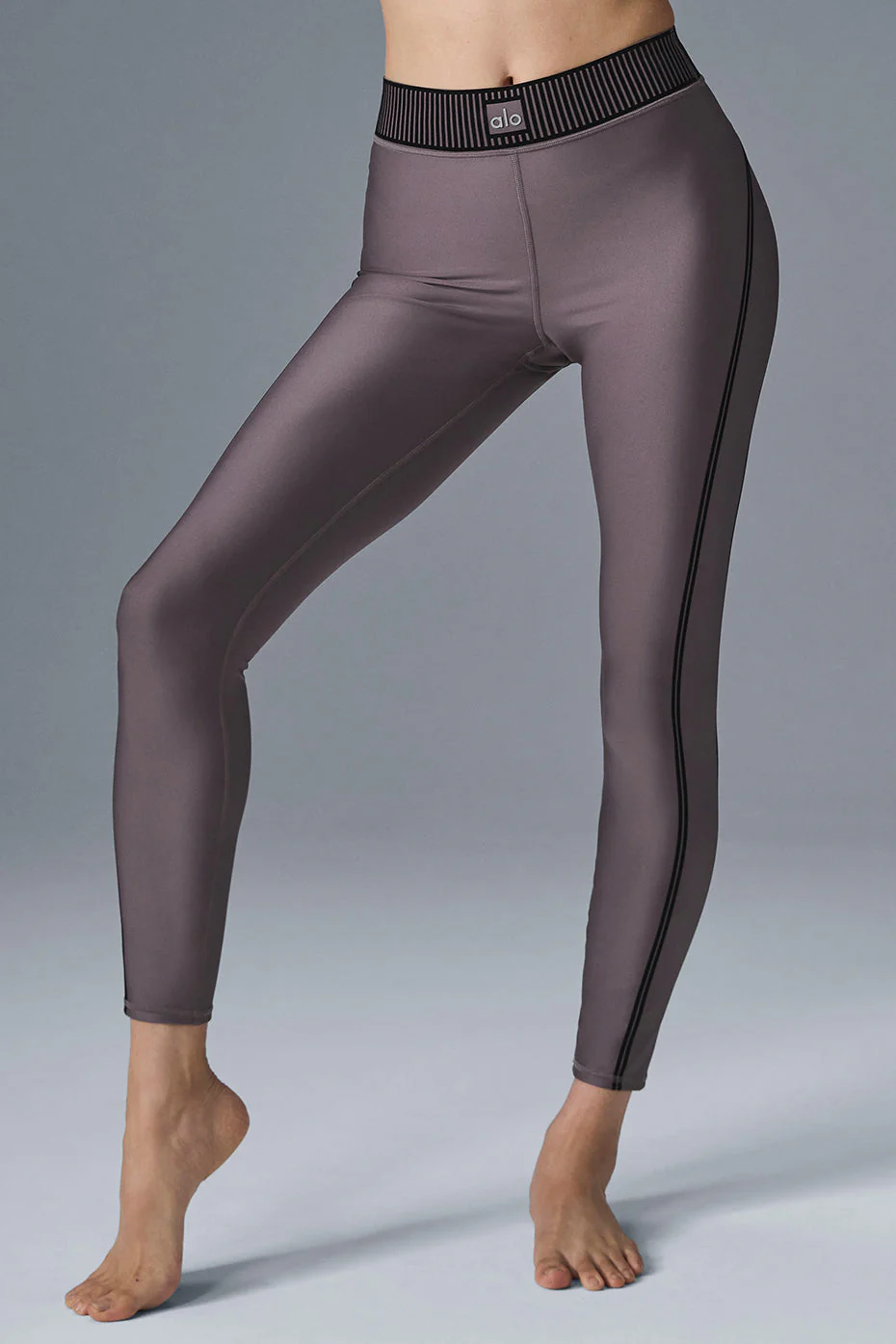 Airlift High-Waist 7/8 Line Up Legging