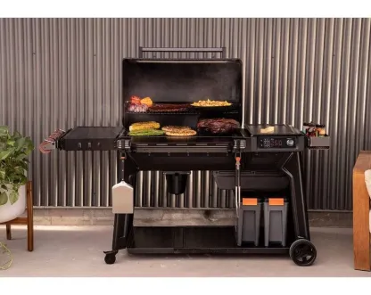 Traethtger Grills - Woodridge Pro Pellet Grill