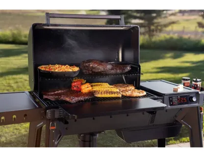 Traethtger Grills - Woodridge Pro Pellet Grill