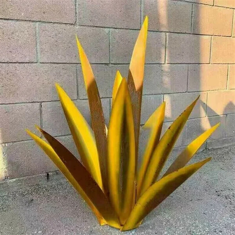 LAST DAY PROMOTION 75% OFF - 🌵Anti-rust Metal Tequila  Agave Plant-Perfect for garden