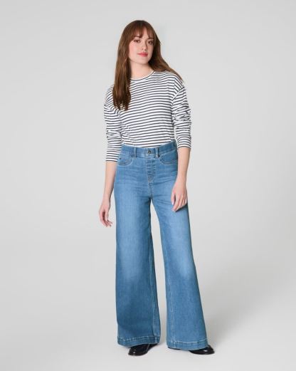 EveryWear Wide Leg Jeans