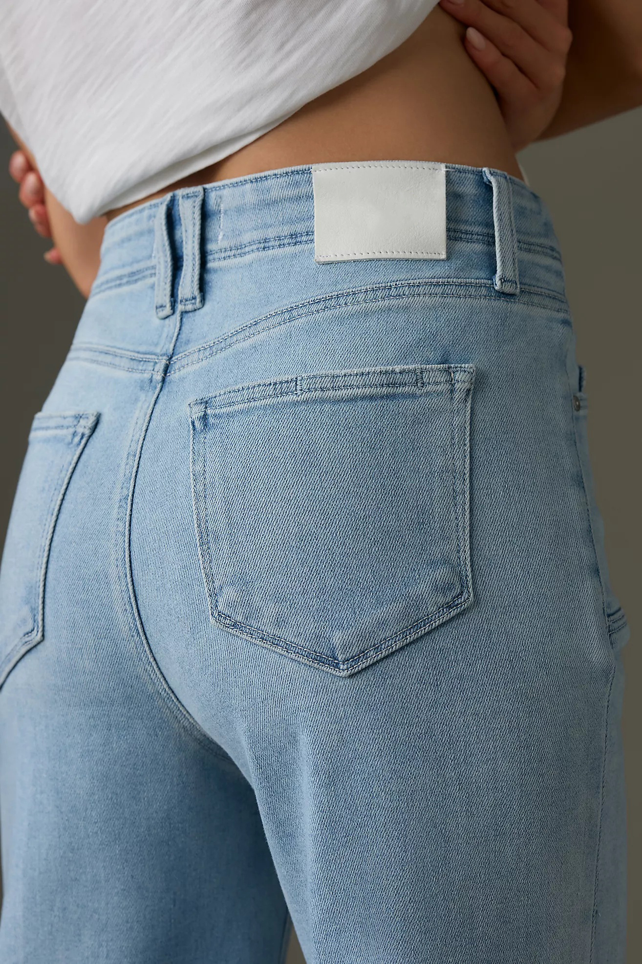 Anessa High-Rise Wide-Leg Jeans (Buy 2 Free Shipping)