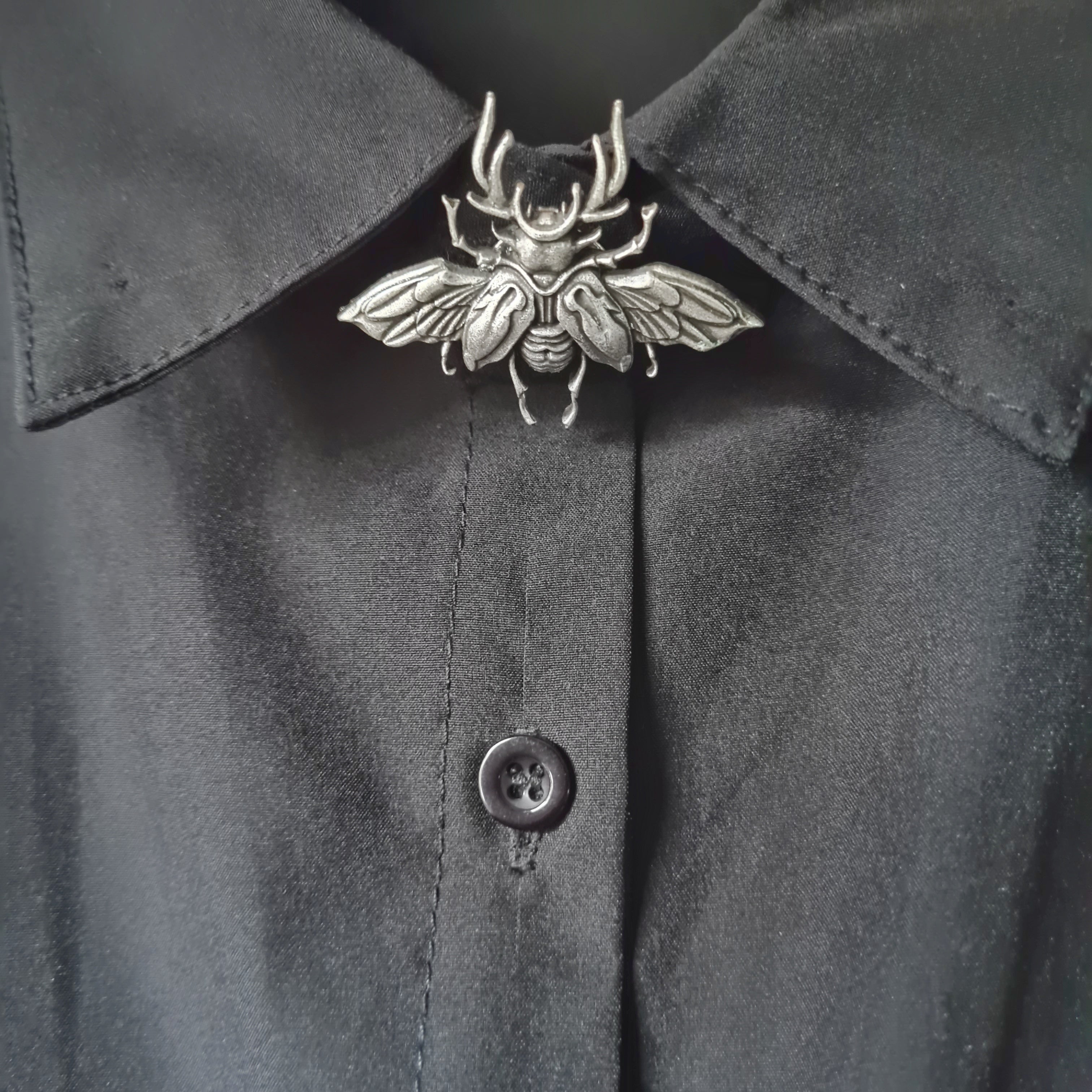 Stag beetle button cover