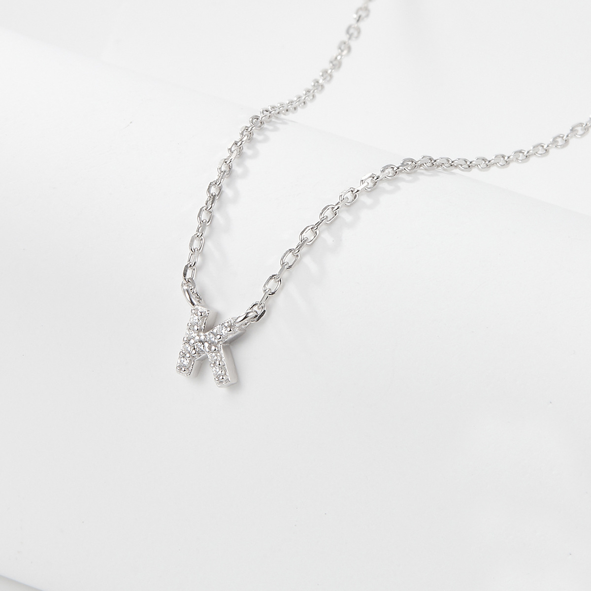 Collana con lettera iniziale tempestata di argento 925 I 45 cm