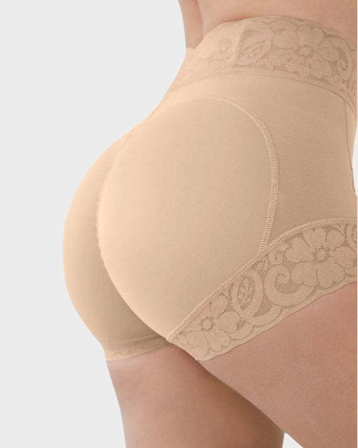 Slip lisciante per glutei