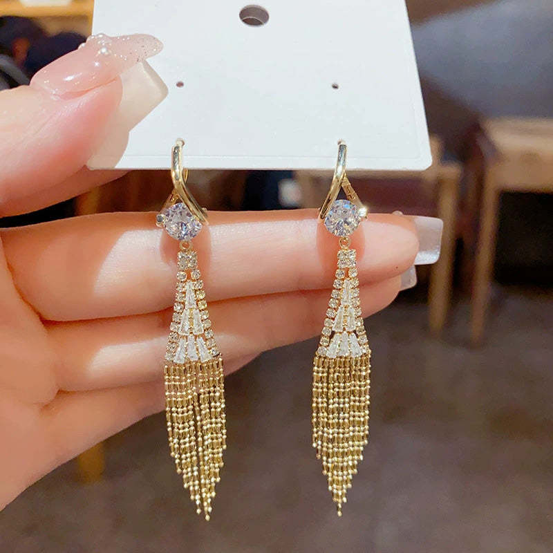 ✨Kup 2 i odbierz 30 zł zniżki✨ Kolczyki z frędzlami