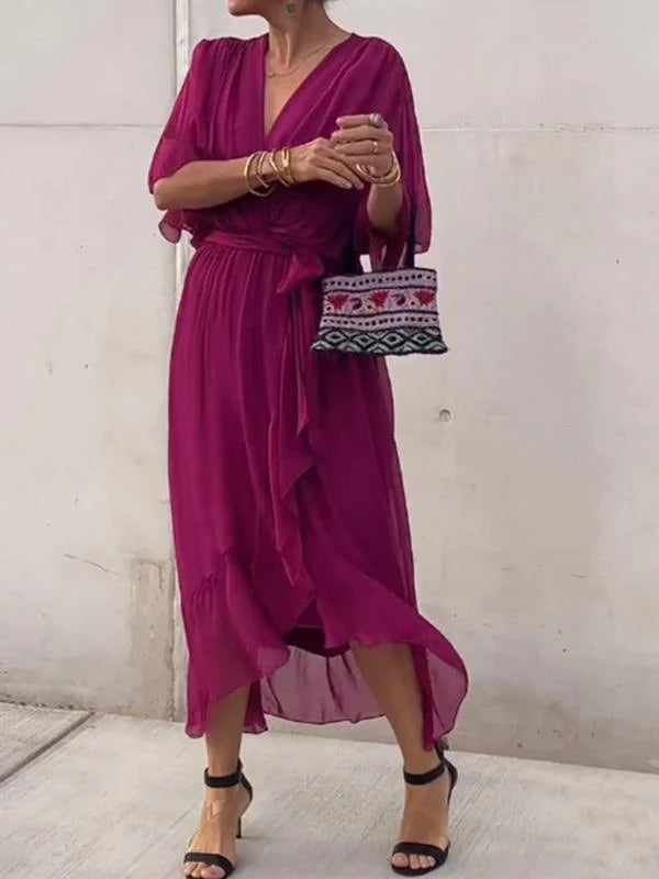 Elegante e raffinato abito in chiffon con scollo a V