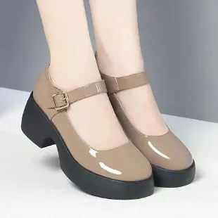 💥【35-40】2025 nuove scarpe da donna in pelle con punta tonda e suola spessa con tacchi alti