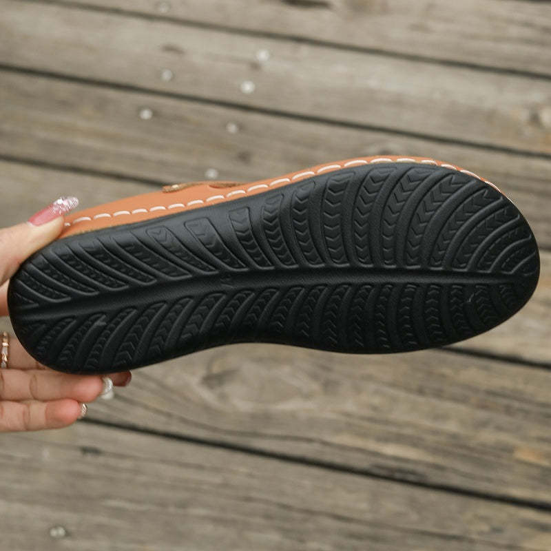 👟【EU36-43】 Damskie letnie sandały na platformie ze stylowym wycięciem na platformie