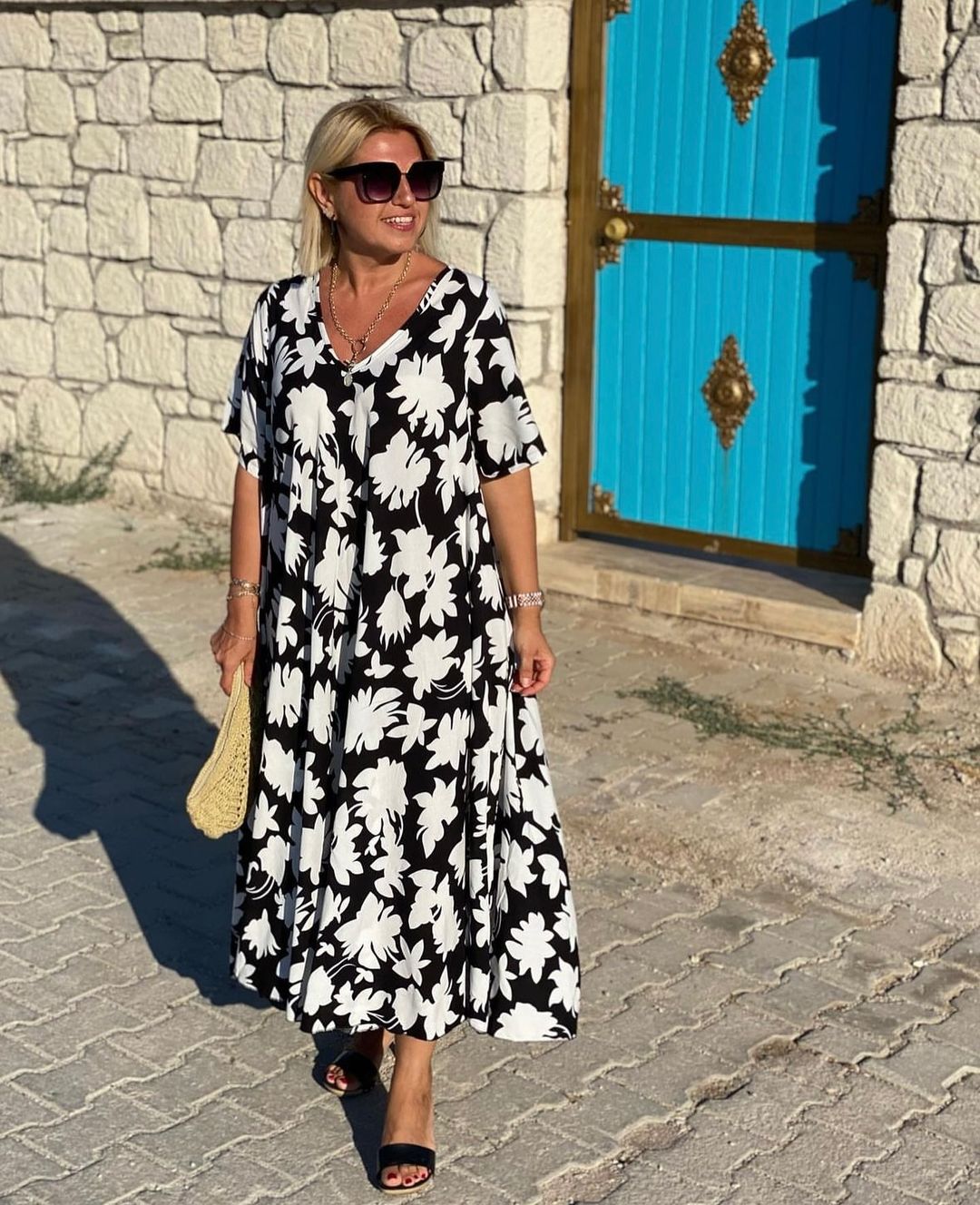 Abito lungo casual con scollo a V e stampa floreale