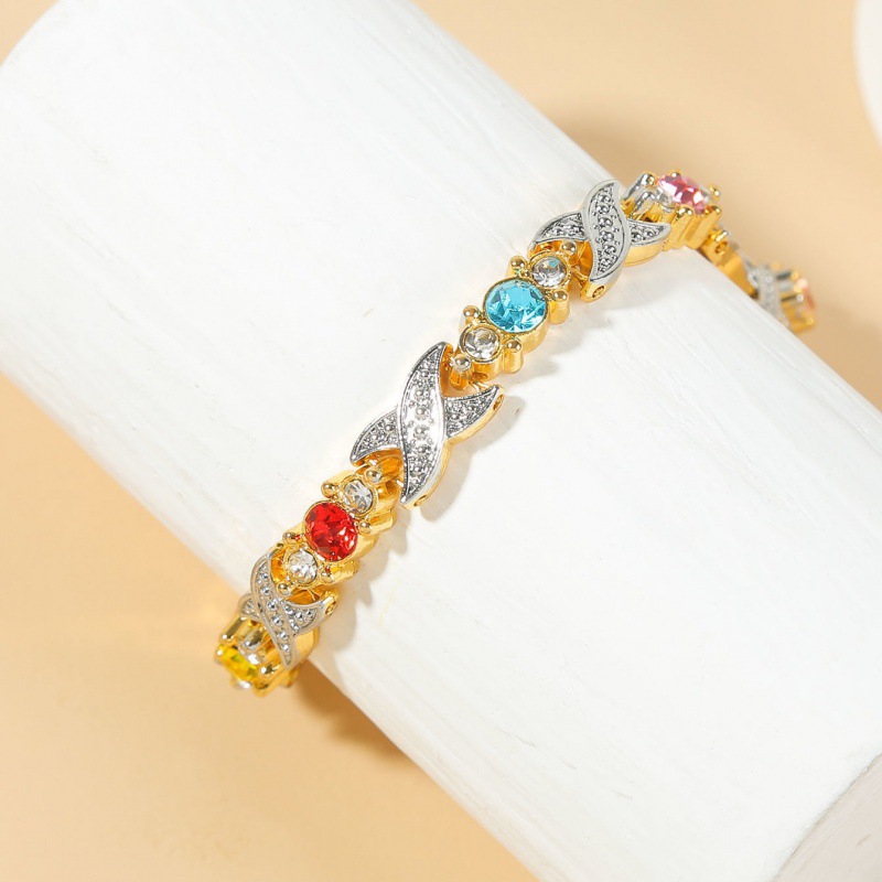 Bracciale magnetico alla moda e di tendenza con diamanti, braccialetto da donna alla moda, braccialetto di nicchia con personalità