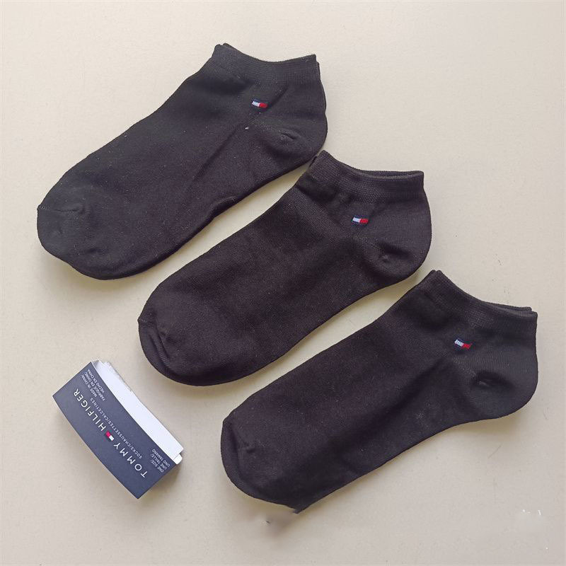 Zestaw markowych skarpet 30 par