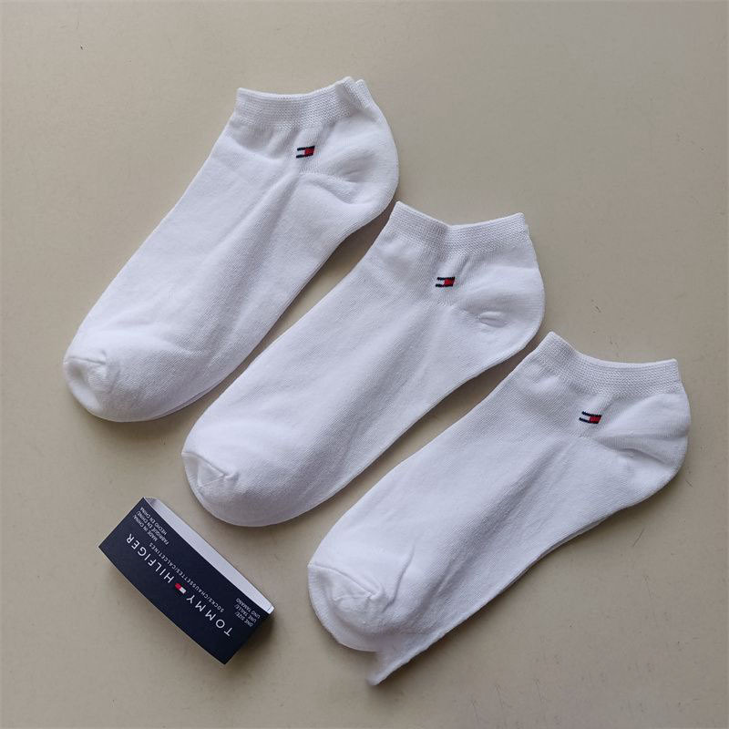 Zestaw markowych skarpet 30 par