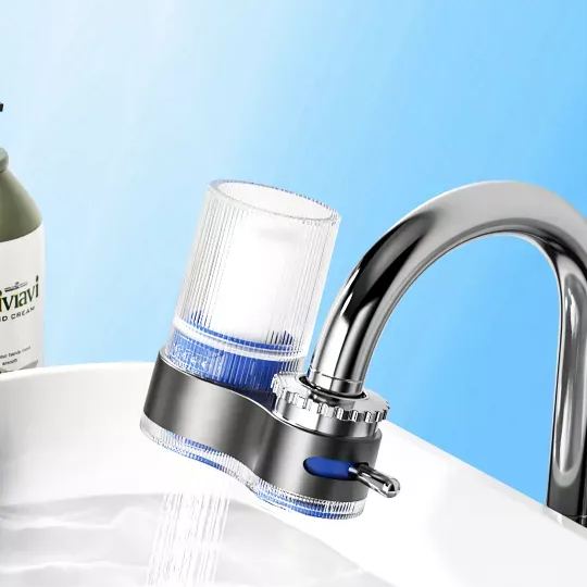 🔥 Venerdì nero，Sconto del 50%.🔥Filtro per l'acqua del rubinetto con adattatore