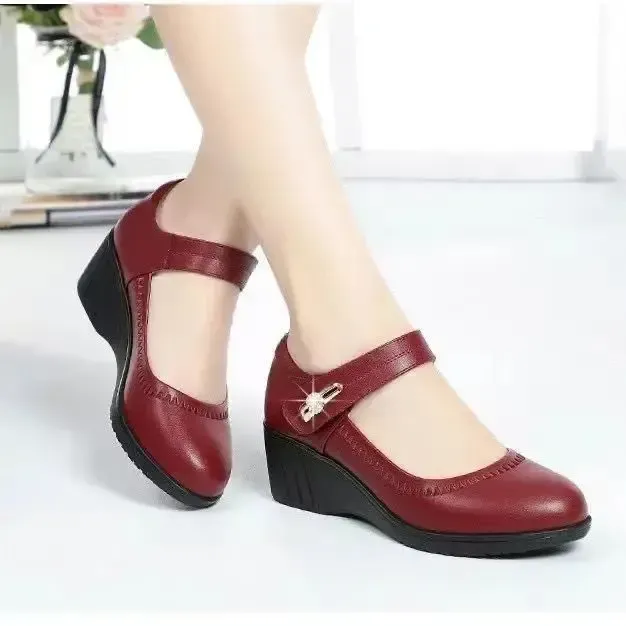 【35-41】Scarpe da mamma in morbida pelle con suola morbida e tacco a zeppa antiscivolo