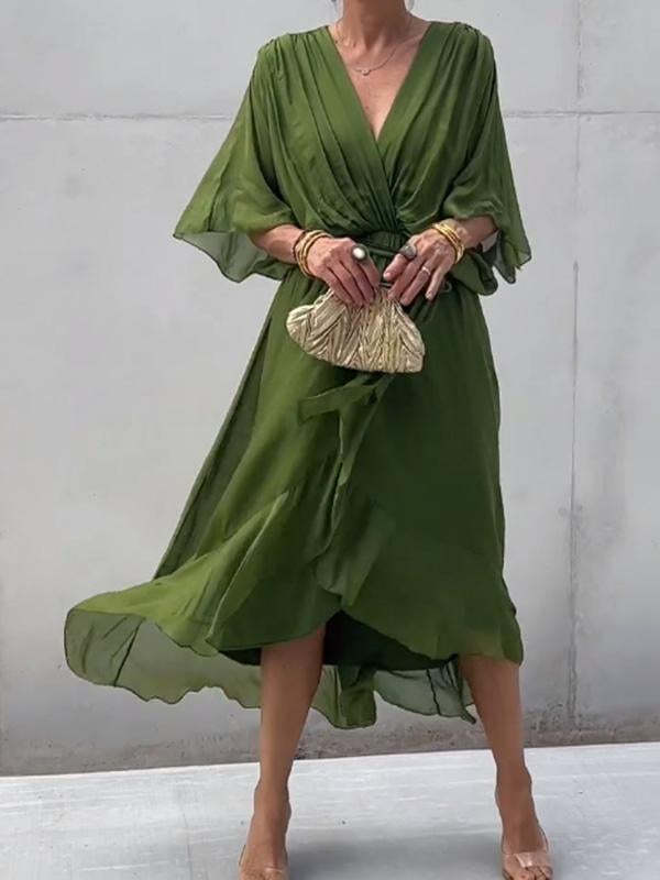 Elegante e raffinato abito in chiffon con scollo a V