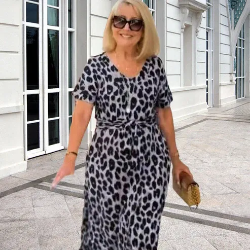 💃Abito con stampa leopardata e scollo a V