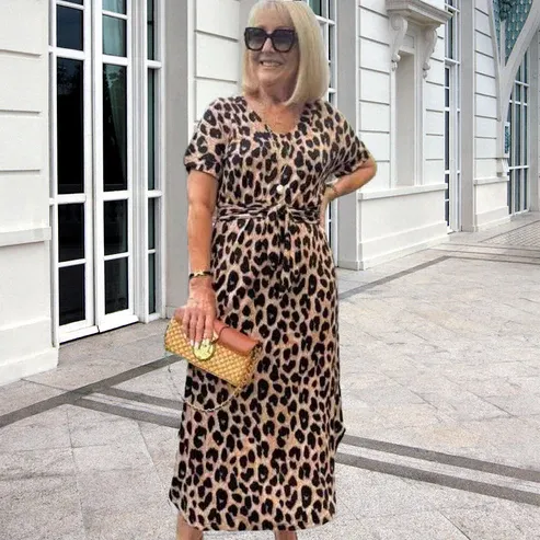 💃Abito con stampa leopardata e scollo a V