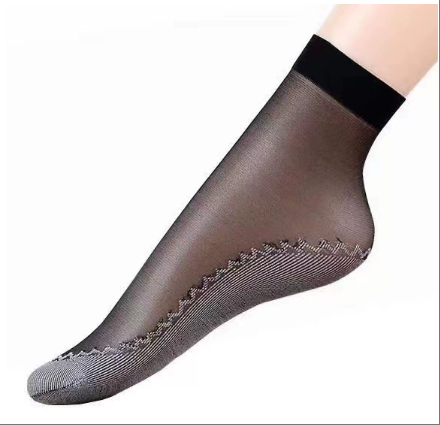 🔥【Časovo obmedzená ponuka】40 párov za 26 eur🔥Krátke ponožky s bavlnenou podrážkou s volánikmi, protišmykový štýl