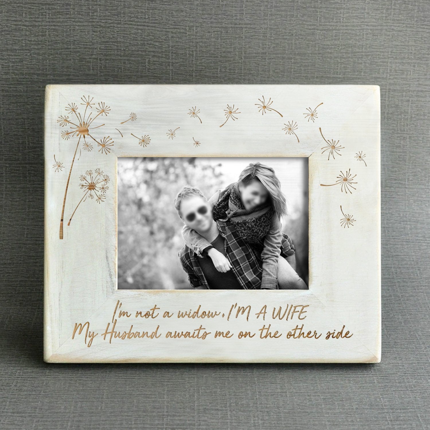 WIDOW - I'M A WIFE - WOOD FRAME