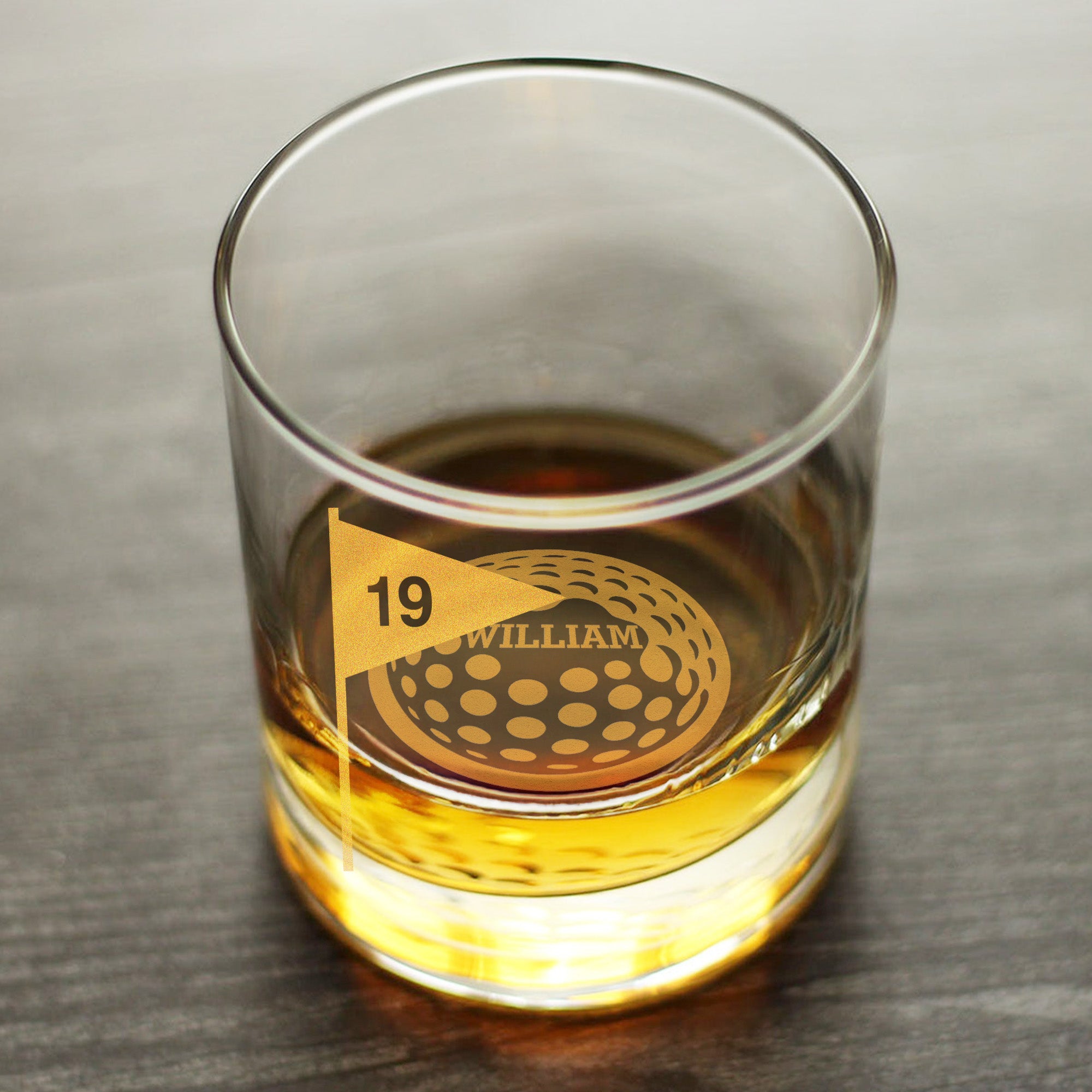 19Th Hole - For Golfers, Golf Lovers, Husband, Dad, Grandpa - Personalized Whiskey Glass