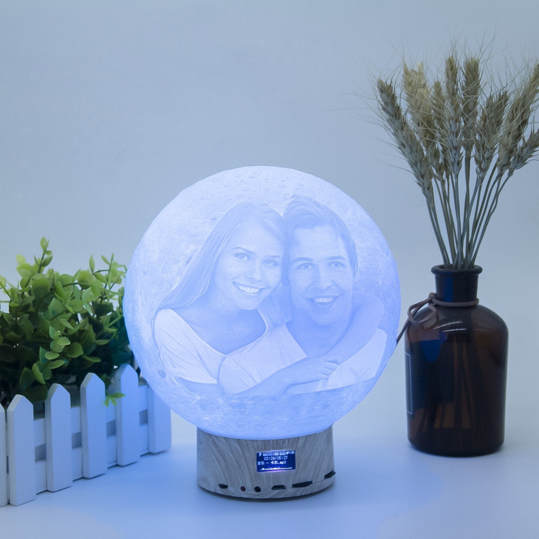 3D Bluetooth Speaker Moon Light-A Loves Gift