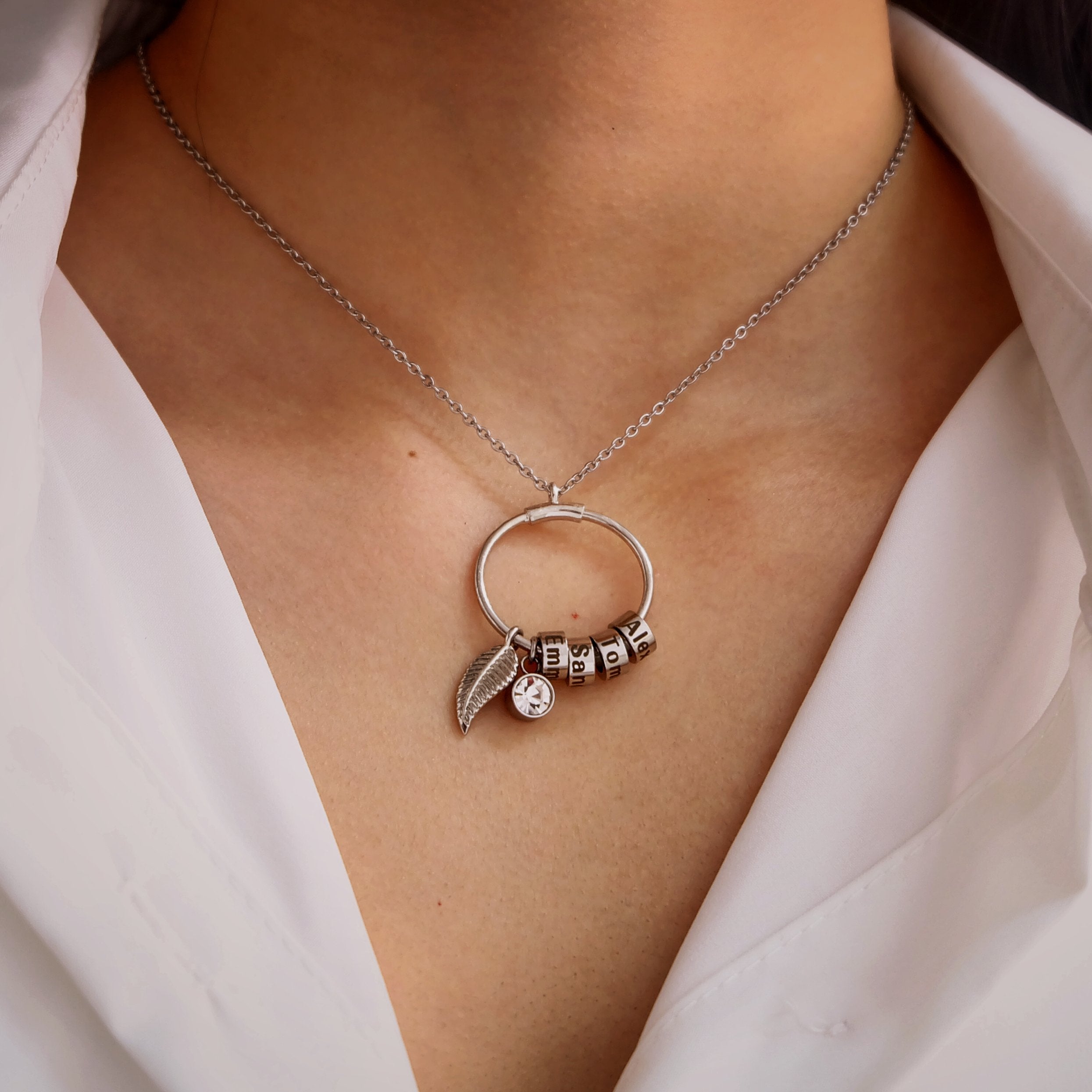 Linda Circle Pendant Necklace-A Loves Gift