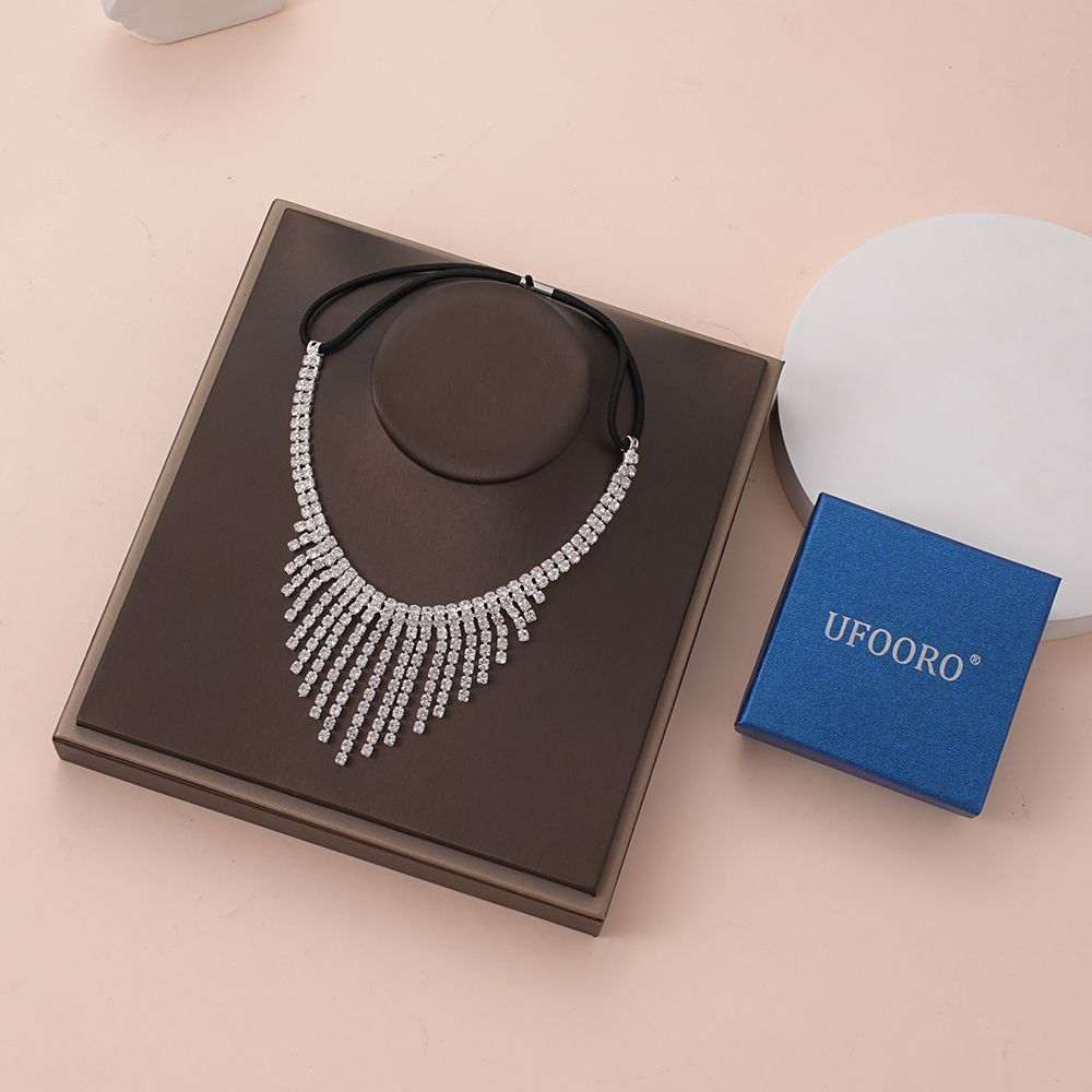 UFOORO Waterfall Curtain Necklace Long Layered Zirconia Chandelier Jewelry Ornaments for Wedding Dress