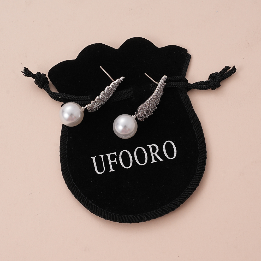 UFOORO Angel Wing Pearl Brooch for Women Vintage Wedding Bridal Jewelry Gift Lapel Pin Coat