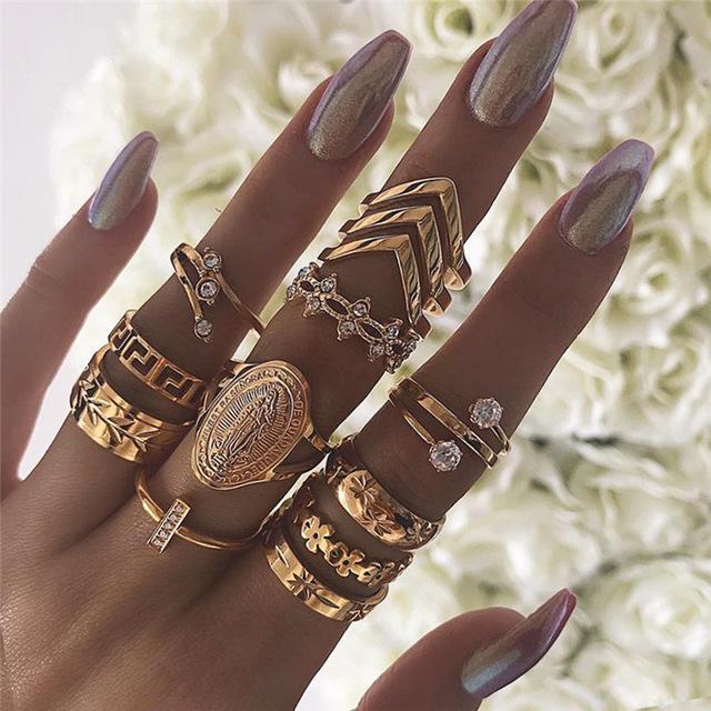 13 Piece Medallion Ring Set With Gemstone  Crystals Goldtone Ring