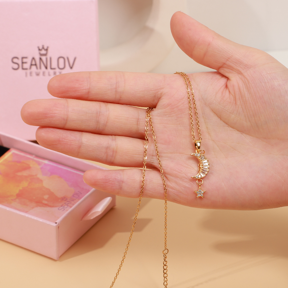 Chic Crescent Moon Pendant Necklace-A Loves Gift