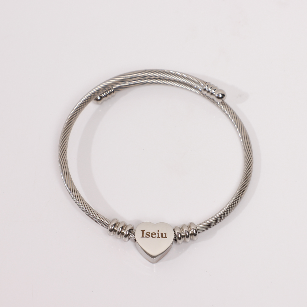 ISEIU Women engraved stainless steel bangle